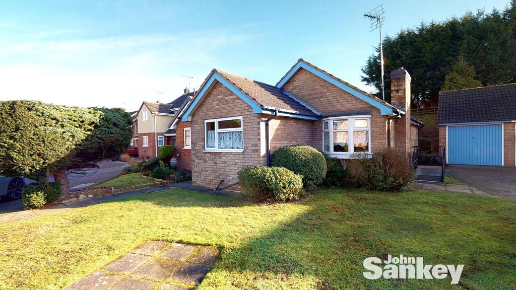 Greendale Close, Warsop, Mansfield 2 bed detached bungalow for sale £