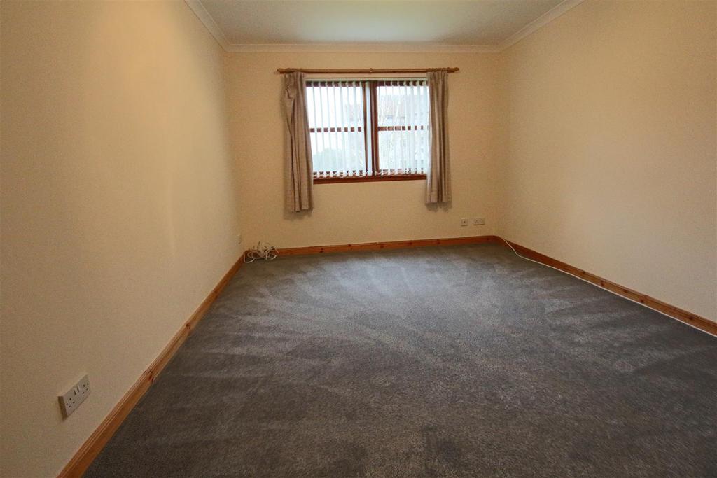 2. Lounge.JPG