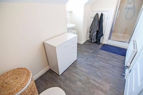 16 Almond Croft, Wombwell, Barnsley, S73 0NL