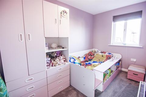 16 Almond Croft, Wombwell, Barnsley, S73 0NL