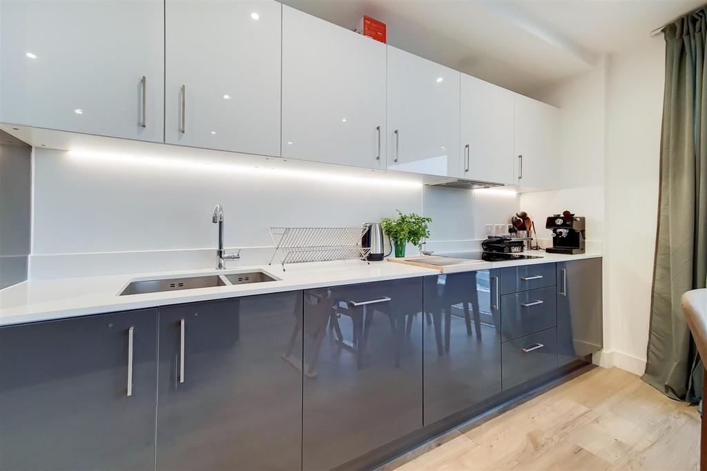 3 Kitchen-Reception-2.jpg