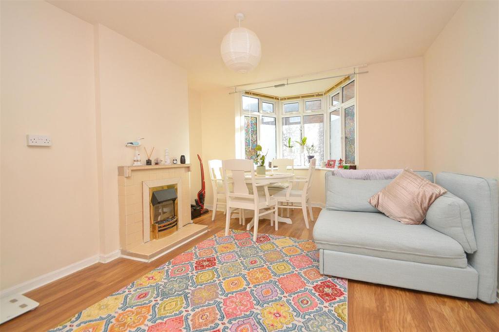 Redoubt Road, Eastbourne 1 bed flat £139,950