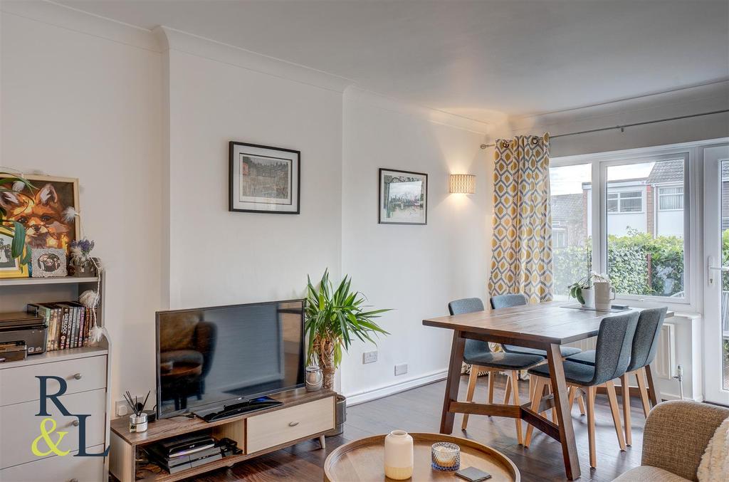 Northwold Avenue, West Bridgford... 2 bed £165,000