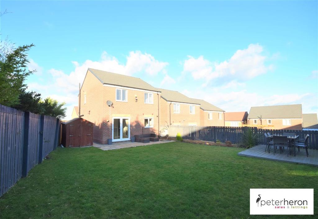 Woodham Drive, Ryhope, Sunderland 3 bed detached house £235,000