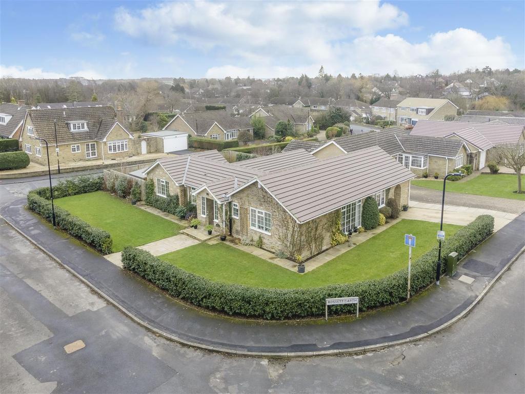 Rossett Drive, Harrogate 2 bed detached bungalow £625,000