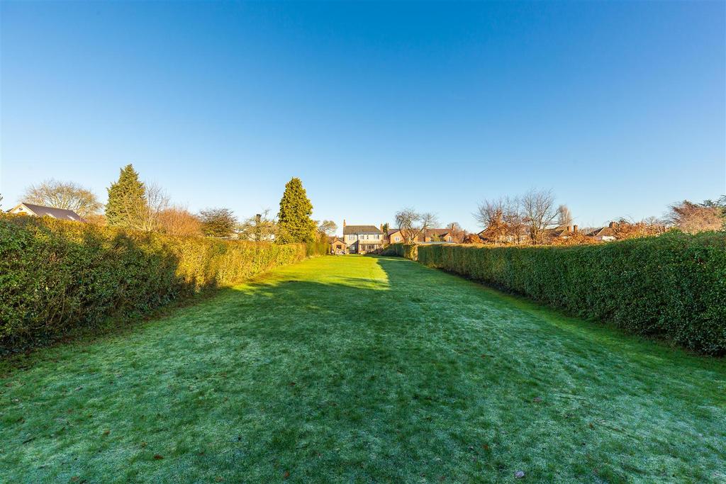 45 Washingborough Road, Heighington, LN4 1 QW-7.jpg