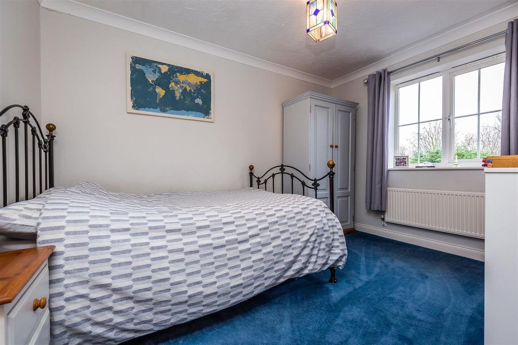 18 Manor Rise, Reepham, LN3 4 GA-10.jpg