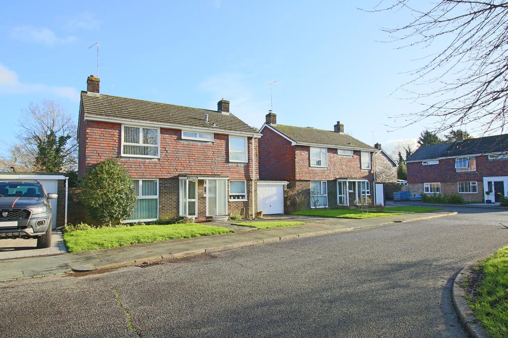 Wilmington Close, Hassocks, West... 4 bed detached house £625,000