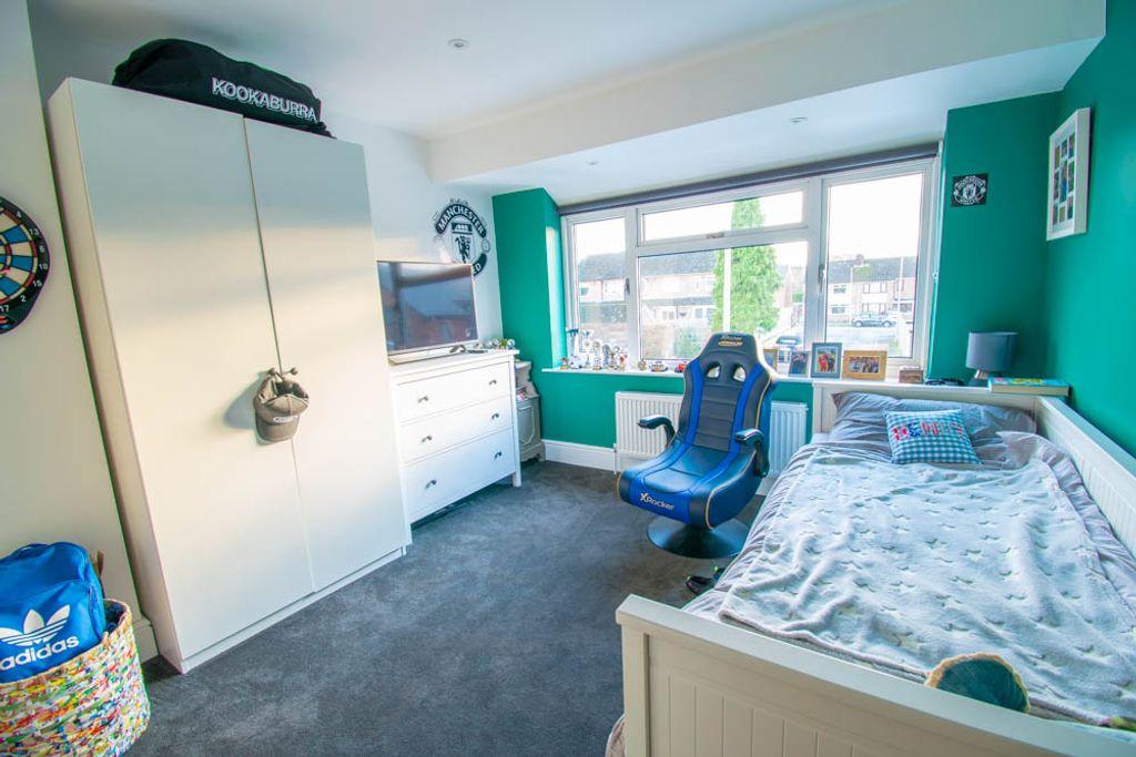 Bedroom 2 (Double)