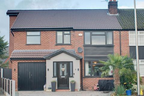 7 Cedar Close, Poynton, Stockport, SK12 1PP