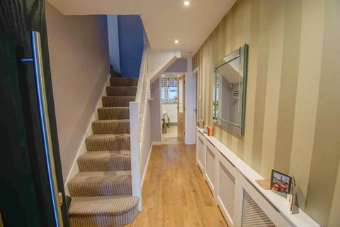 7 Cedar Close, Poynton, Stockport, SK12 1PP