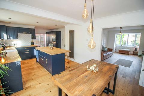 2 Carroll Close, Halling, Rochester, ME2 1PA