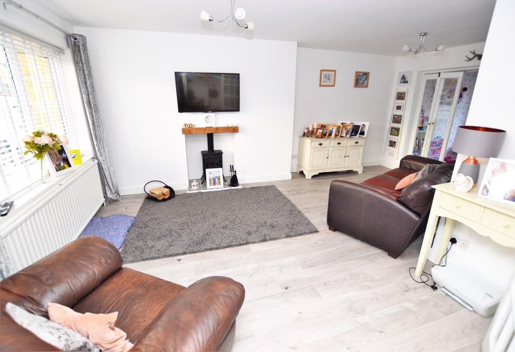Dorset Avenue, Wigston, Leicestershire 3 bed semidetached house £290,000