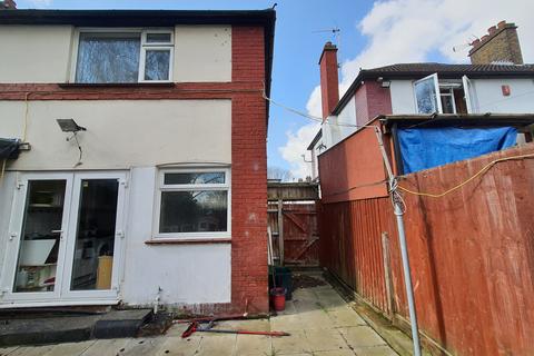 21 Fryatt Road, London, N17 7BH