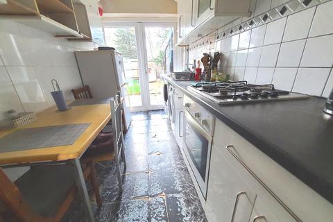 21 Fryatt Road, London, N17 7BH