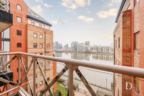 1 bedroom apartment for sale, Watermans Quay, SW6
