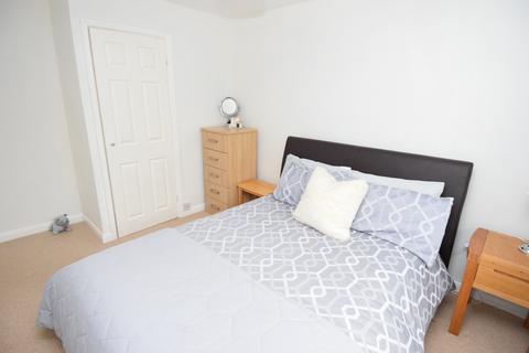 24 Westfield Close, Durrington, Salisbury, SP4 8BY