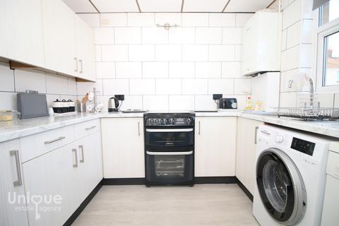 18 Brookfield Road, Thornton-cleveleys, FY5 4DT