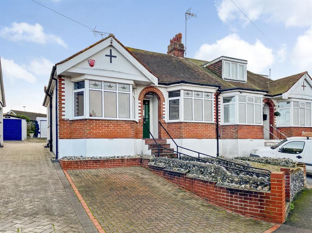 Nethercourt Gardens, Ramsgate 3 bed semi-detached bungalow for sale - £ ...