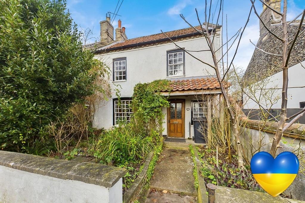 Castle Street, Thetford 3 bed cottage £250,000