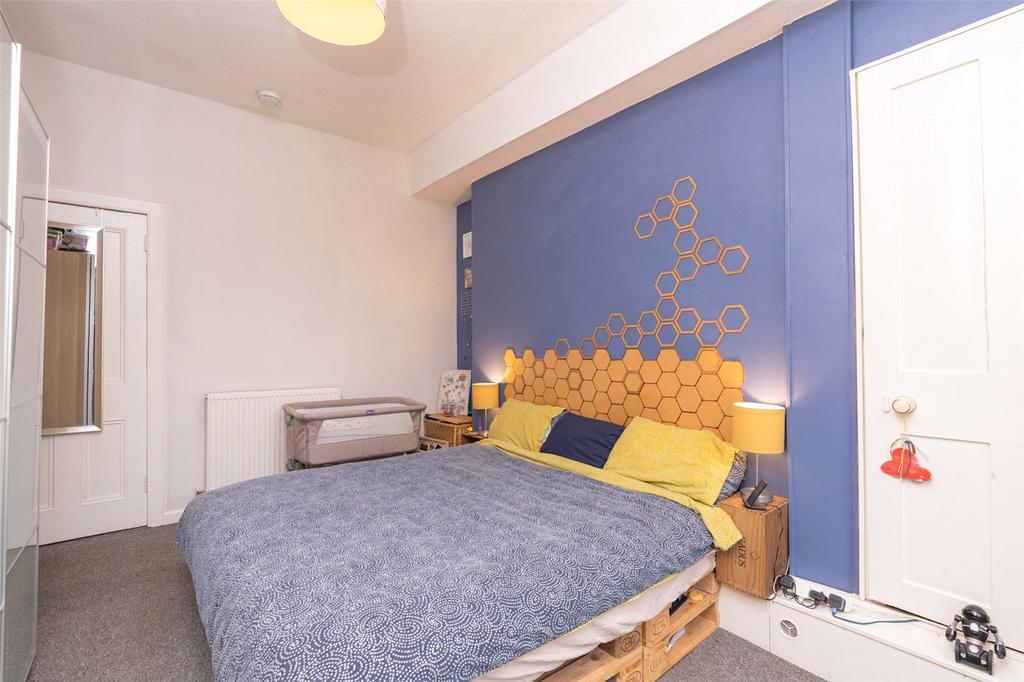 Bedroom 1 Alt