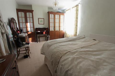 40 Bole Hill Lane, Sheffield, S10 1SB