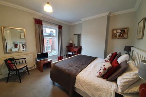 21 The Crescent, Northwich, CW9 8AD
