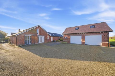 undefined, Roadside Farm Barn, Barnshaw