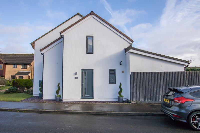 Althorp Drive, Penarth 3 bed semidetached house £425,000