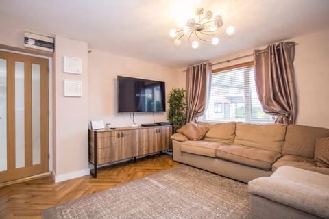 16 Althorp Drive, Penarth, CF64 5FF