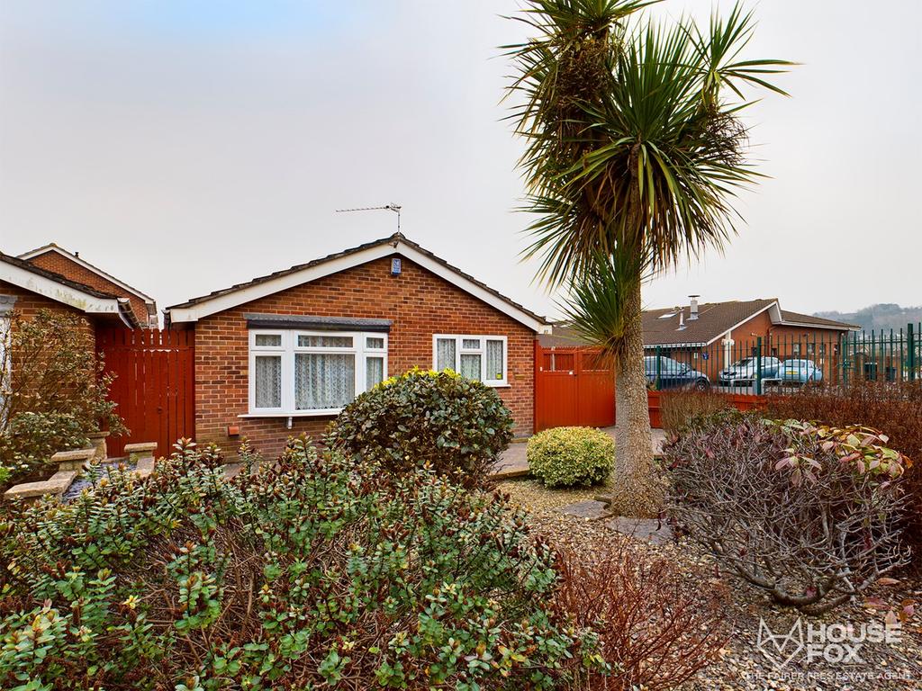 St Marks Road, Worle, WestonSuperMare, BS22 2 bed bungalow £300,000
