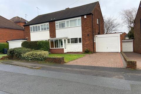 4 Carters Lane, Halesowen, B62 0BP