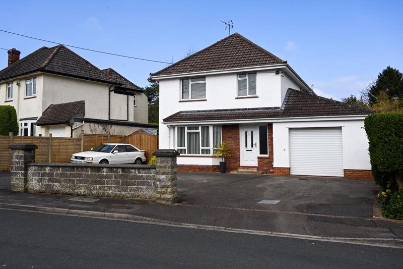 Edward Road South, Clevedon 4 bed detached house £750,000