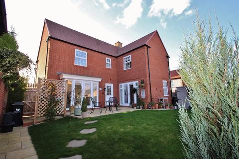 4 Heron Drive, Witney, OX28 6NP