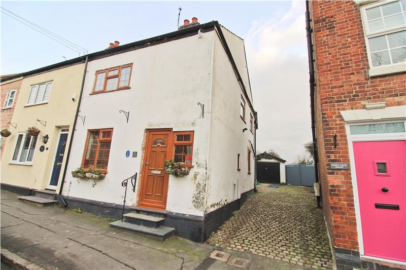Church Street, Burbage... 3 bed end of terrace house £320,000