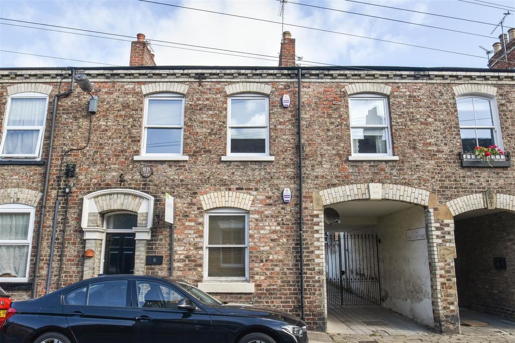 Charlton Street, York 2 bed flat £190,000