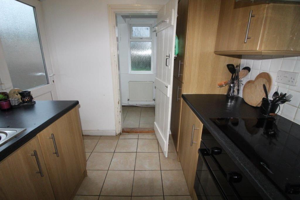 Kemball Street, Ipswich, IP4 2 bed terraced house £200,000