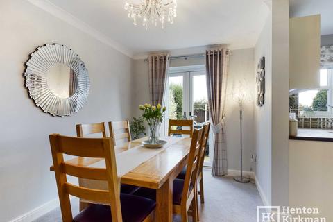 36 Froden Brook, Billericay, CM11 2TW