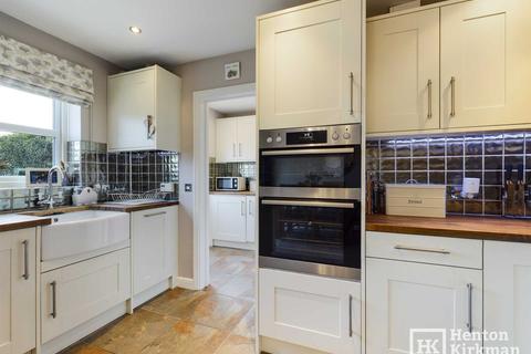 36 Froden Brook, Billericay, CM11 2TW