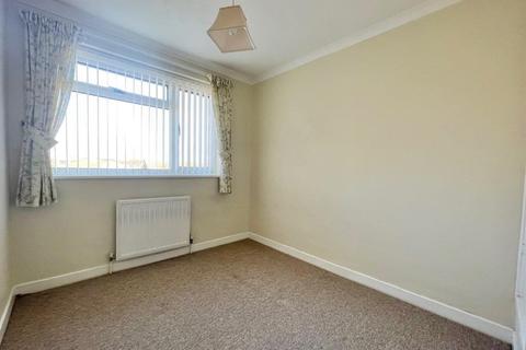12 Bretts Field, Peacehaven, BN10 7UJ
