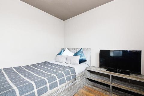 Studio to rent - Courthouse Apartments, 2 Johnston St, Dundee