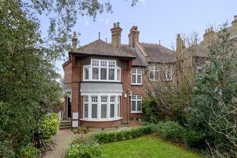 Fernlea, 100 Crouch Hill, London, N8 9EA