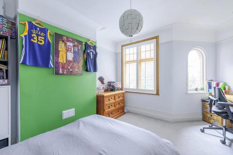 Fernlea, 100 Crouch Hill, London, N8 9EA
