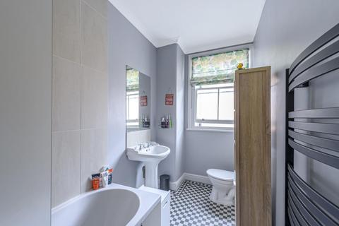 Fernlea, 100 Crouch Hill, London, N8 9EA