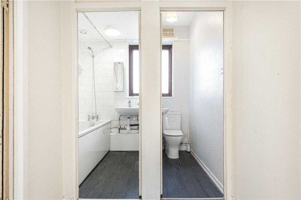 Wc/Bathroom
