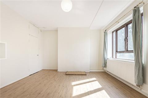 4 bedroom apartment to rent, Kerridge Court, Balls Pond Road, London, N1