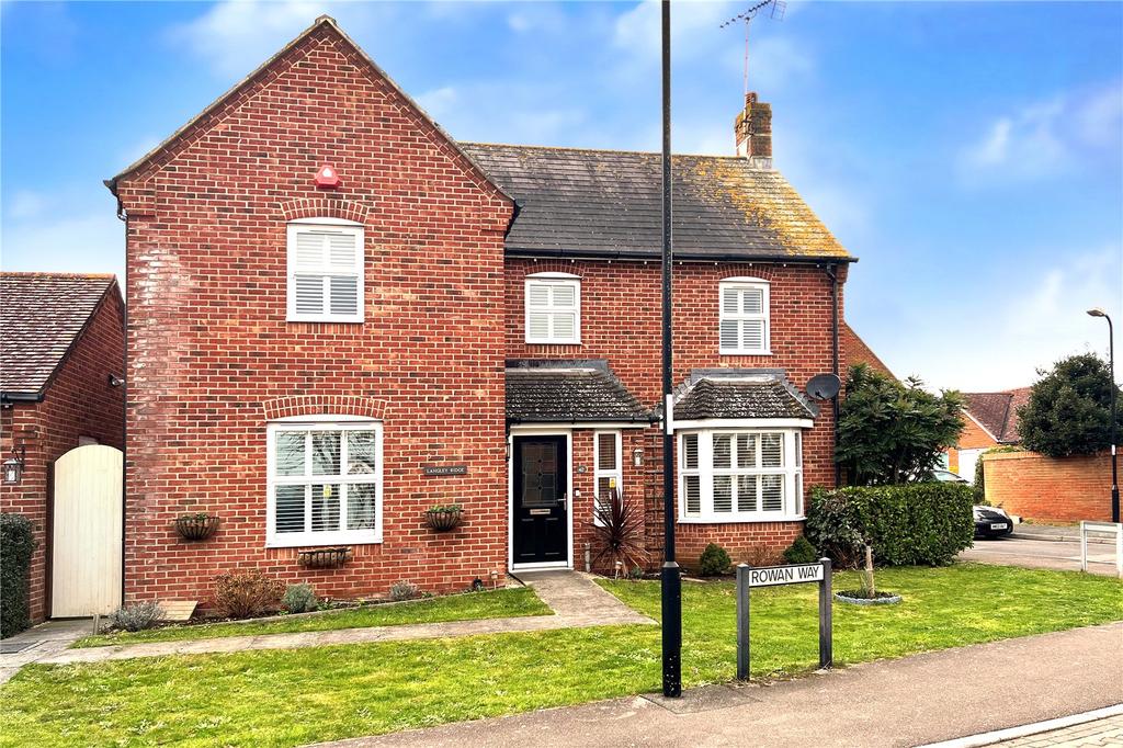 Rowan Way, Bramley Green, Angmering, West Sussex 4 bed detached house