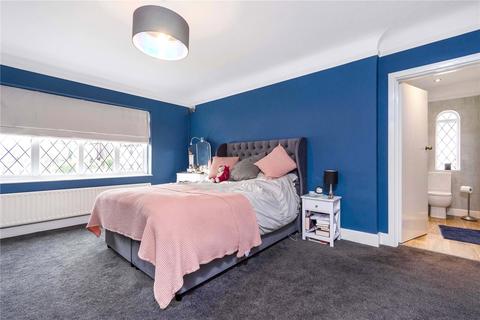 8 Holland Way, Bromley, BR2 7DN