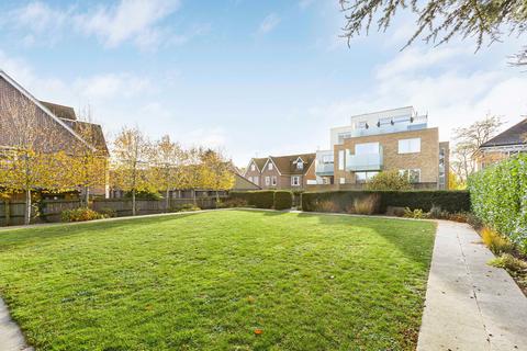 2 bedroom flat to rent, London Road, St Albans, AL1