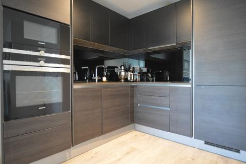 2 bedroom flat to rent, London Road, St Albans, AL1